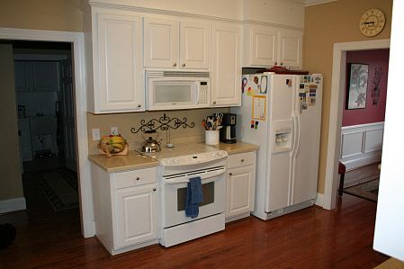 5th image of 321 Beaumont Park Cir