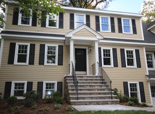 20 Westerly St #B, Wellesley, MA 02482