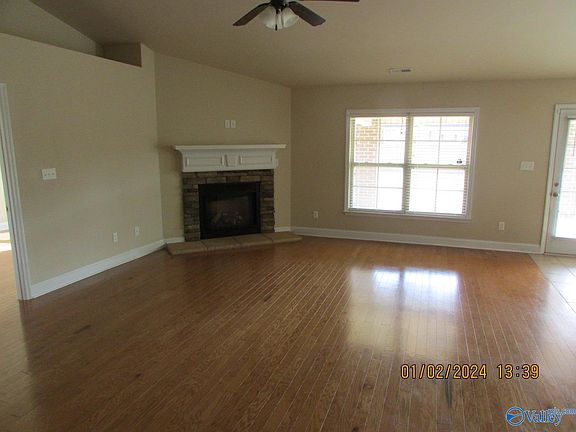 4th image of 2513 Marline Ln