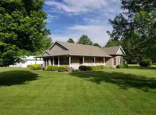 821 Durlin Rd, New Harmony, IN 47631
