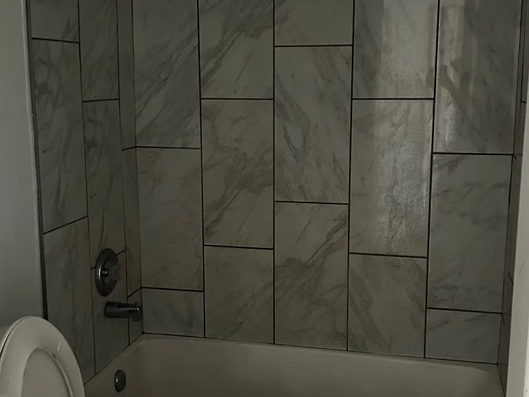 Full Bath view