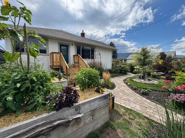 1802 Granite Ave, Merritt, BC V1K 1R6