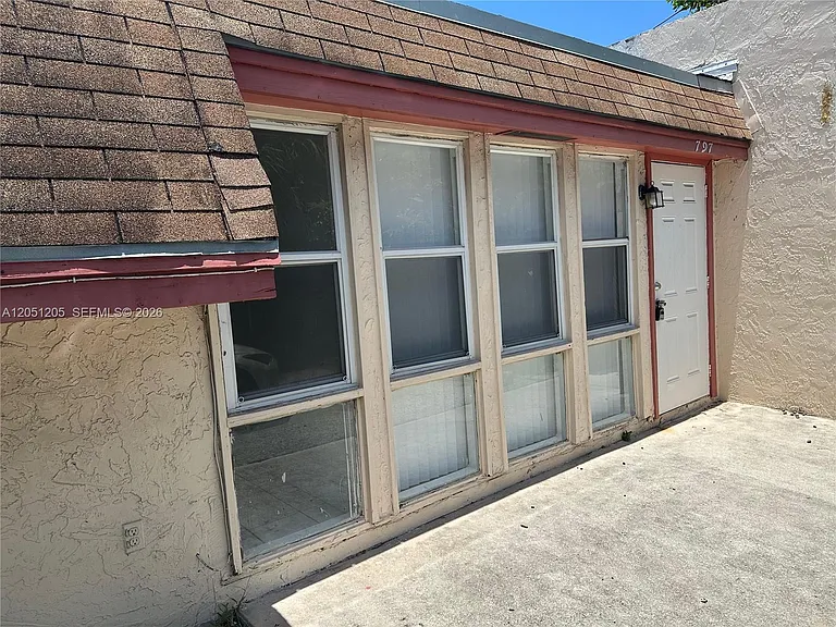 797 NW 13th St #797 — Photo 30