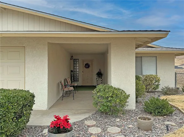 13915 Topmast Dr, Helendale, CA 92342