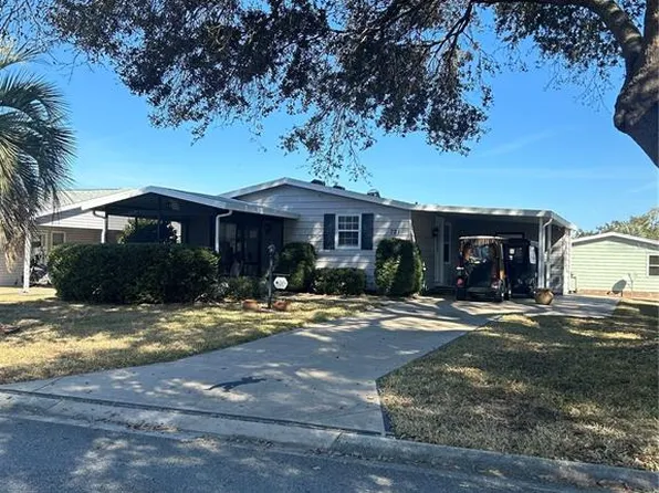 721 Tangerine Dr, Lady Lake, FL 32159