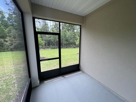 5th image of 268 Pasarela Dr