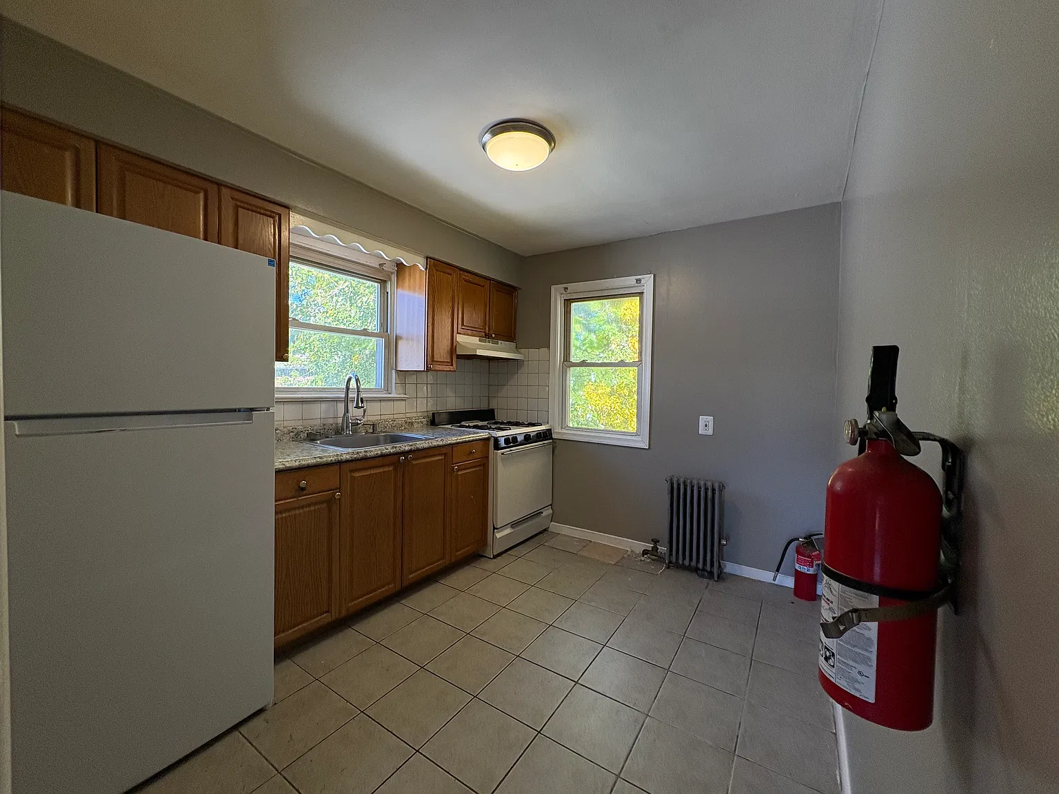 1 bed, 950 sqft, $1,695 — Photo 1
