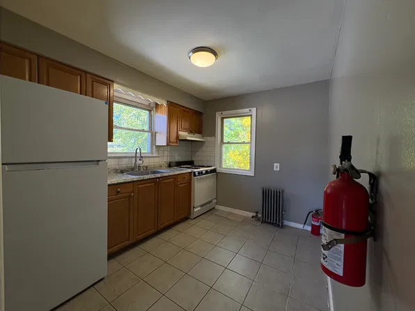 1115 Sheridan Ave APT B, Roselle, NJ 07203