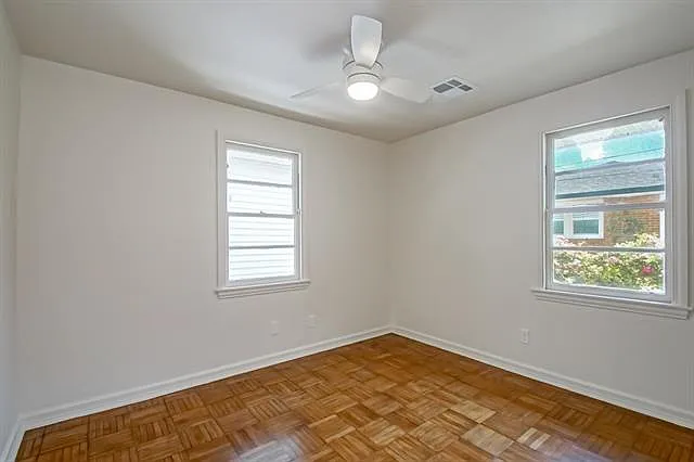 433 Olive Ave — Photo 14
