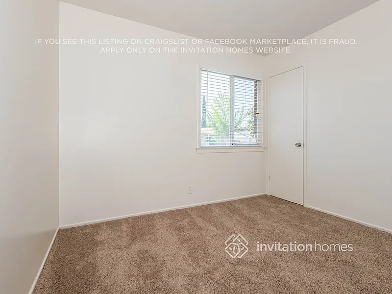4553 Goya Pkwy — Photo 16