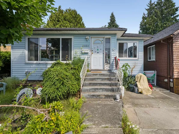 2231 E 25th Ave, Vancouver, BC V5N 2V7