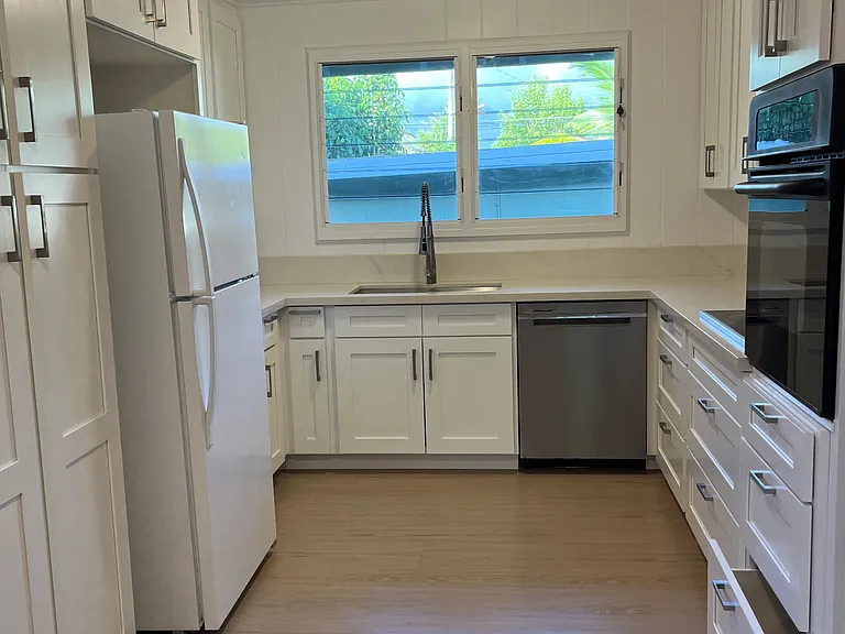 324C Olomana St — Photo 3