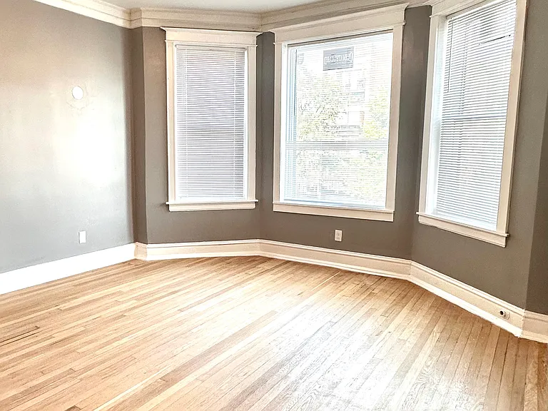 4444 S Indiana Ave #3 — Photo 4