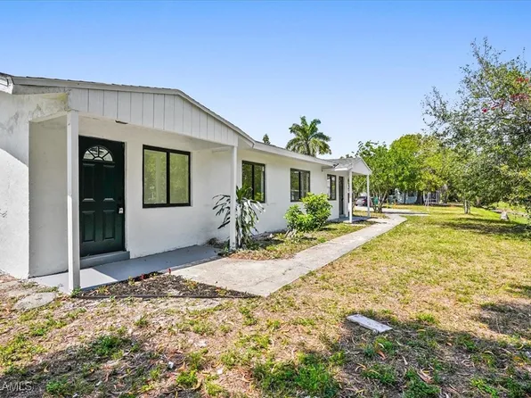 3652 Hibiscus Ave, Naples, FL 34104