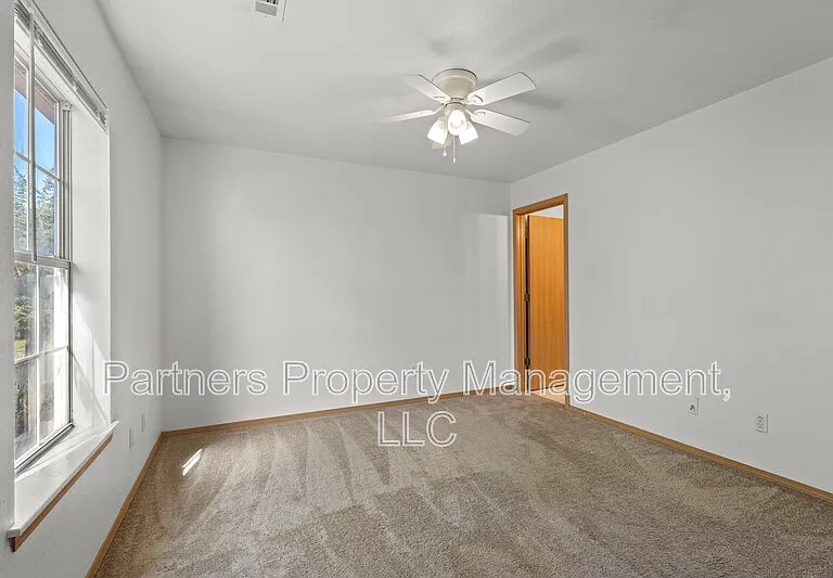 888 S Curtis Ave #1 — Photo 21