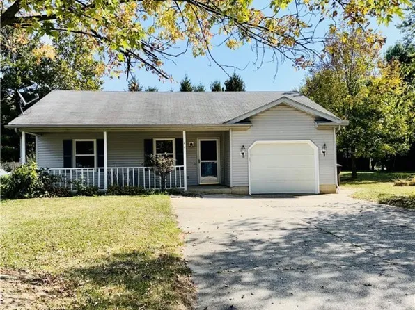 441 Morgan Ct, Lagrange, OH 44050