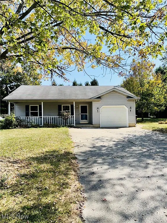 441 Morgan Ct photo 1