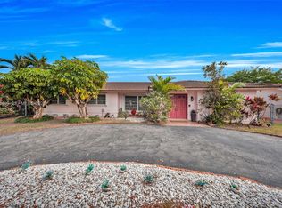 521 SW 99th Ave, Miami, FL 33174