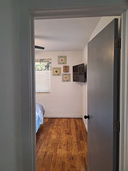 314 S Rhodes St — Photo 20