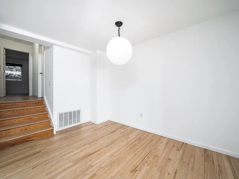 8909 Riverside Pl #1 — Photo 9