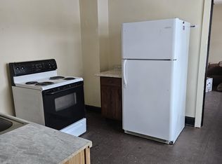 409 Cleveland Ave #6, Ishpeming, MI 49849