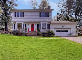 4 Cindy Ln, Irvington, NY 10533