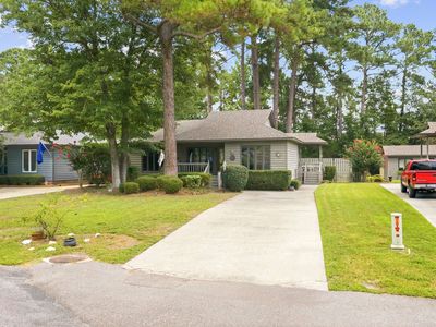 814 Colony Dr., Murrells Inlet, SC, 29576