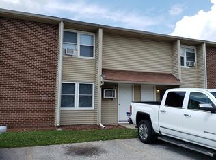 346 W High St, New Oxford, PA 17350