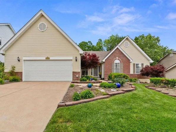 4560 Emerald View Ct, Eureka, MO 63025