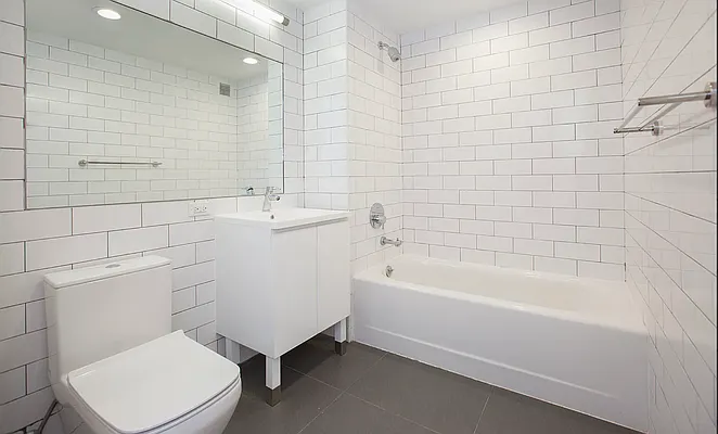 Rented by REAL New York | media 6