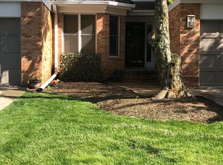 23 Raisin Tree Cir, Baltimore, MD 21208