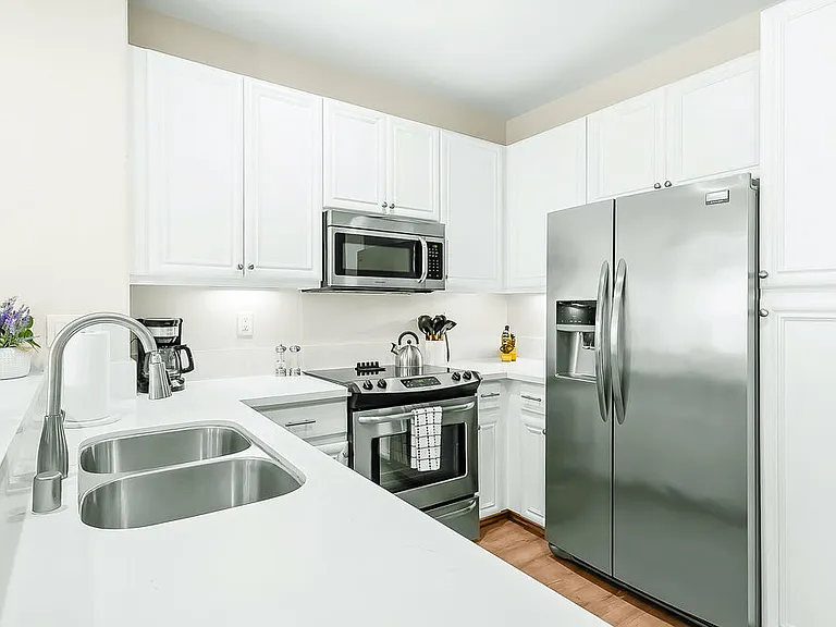 350 K St #416 — Photo 12