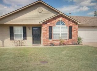 12005 E 115th Pl N, Collinsville, OK 74021