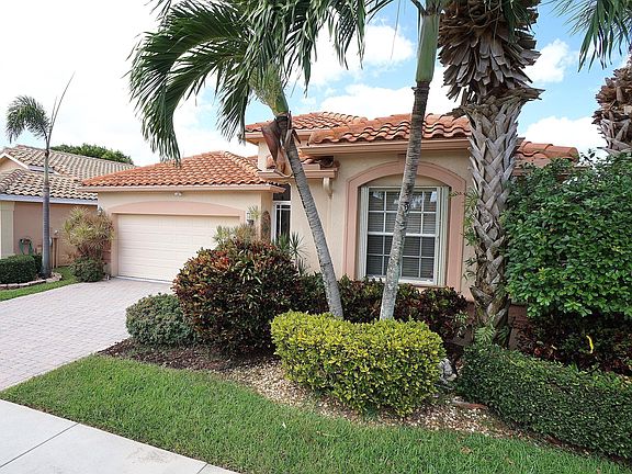 3rd image of 7647 Viniste Dr