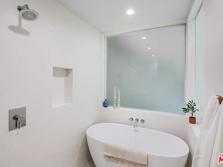 2407 San Marco Dr — Photo 35