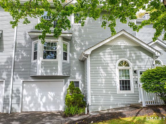 4th image of 402 Larkspur Farm Road #34