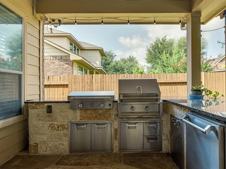 2732 Marshall Trl — Photo 32