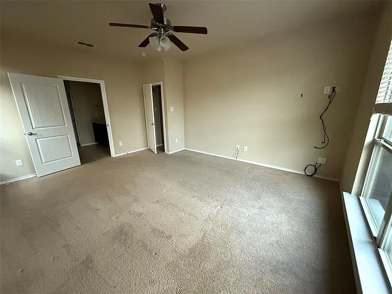 4752 Kendrick Peak Way — Photo 13