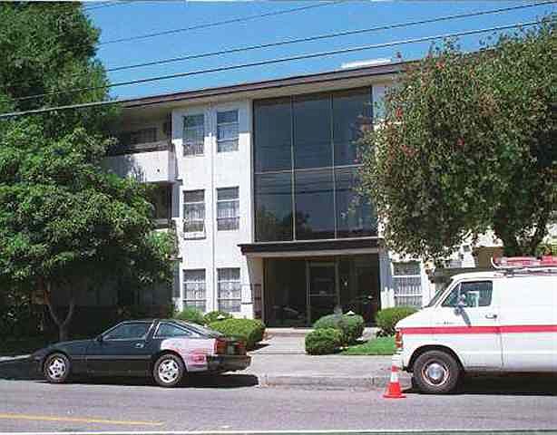 1st image of 470 Juana Ave Unit 470