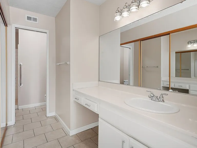 25634 Salceda Rd — Photo 22