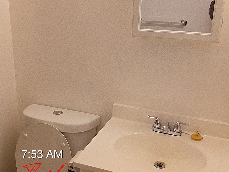 938 N Franklintown Rd — Photo 16
