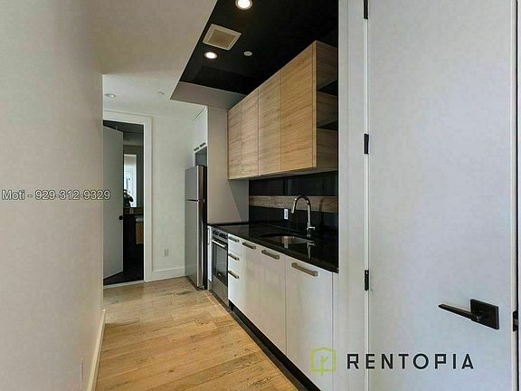 5th image of 246 Johnson Ave #3AA