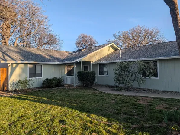 1925 Trumpet Dr, Redding, CA 96003