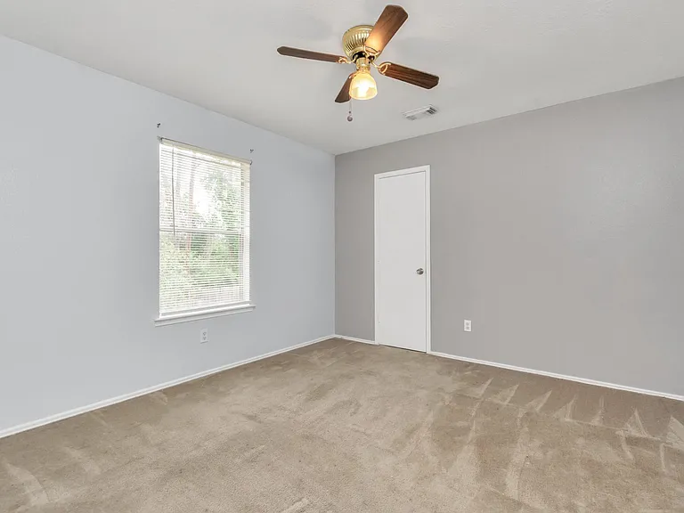 3626 Nutwood Ln — Photo 34