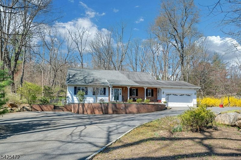 1st image of 181 Powerville Rd