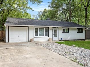 8402 E 114th Ter, Kansas City, MO 64134