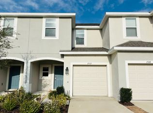 2512 Paravane Way, Wesley Chapel, FL 33543