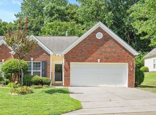 2561 Bent Green St, Raleigh, NC 27614