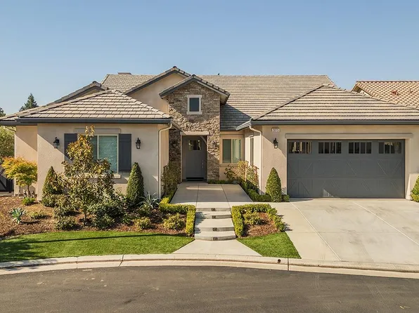 2015 E Pin High Dr, Fresno, CA 93730
