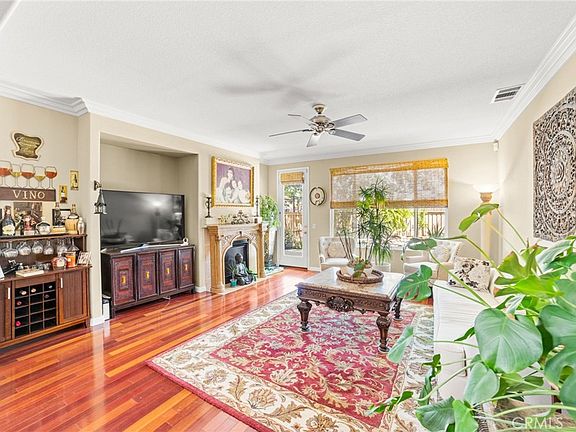 5th image of 27080 Sapphire St
